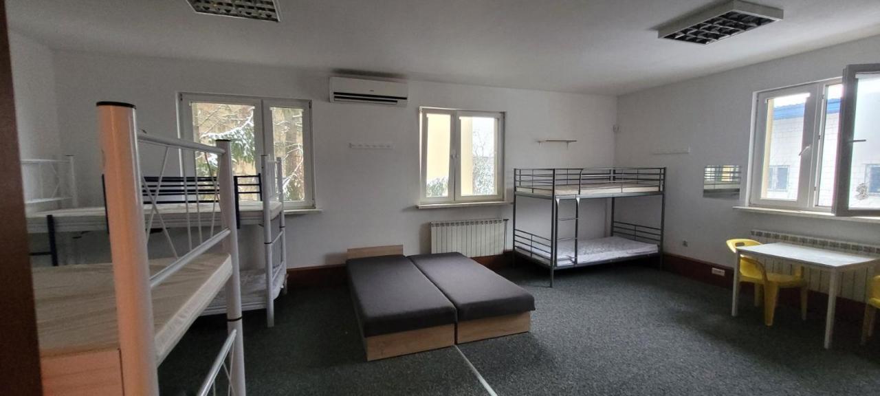 Amidi Hostel Piaseczno Piaseczno  Buitenkant foto